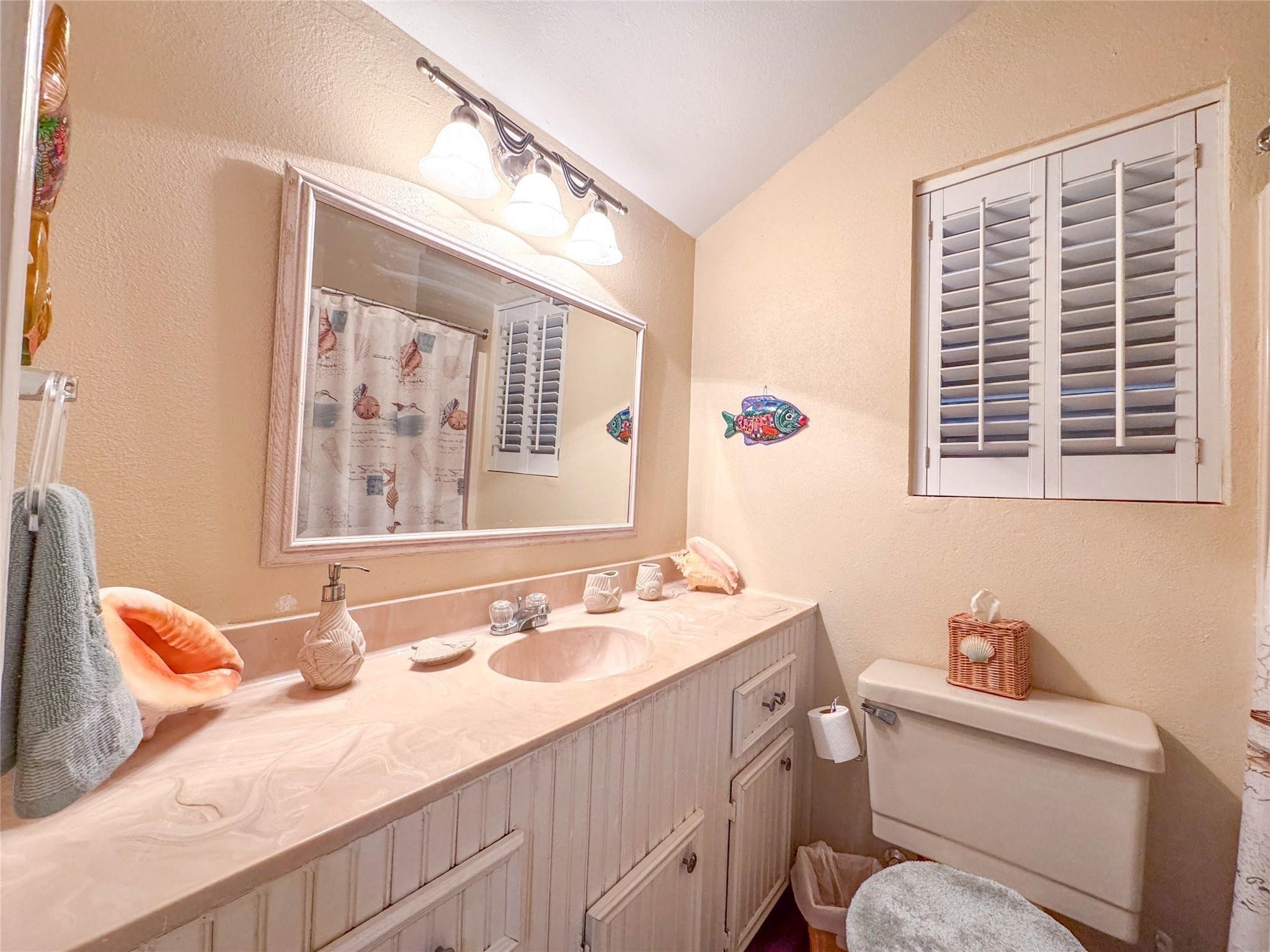 1031 Redfish Street Property Photo 19