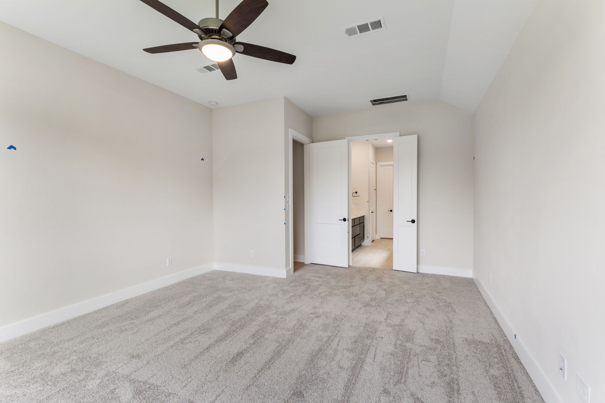 8143 Fenway Heights Dr Property Photo 19