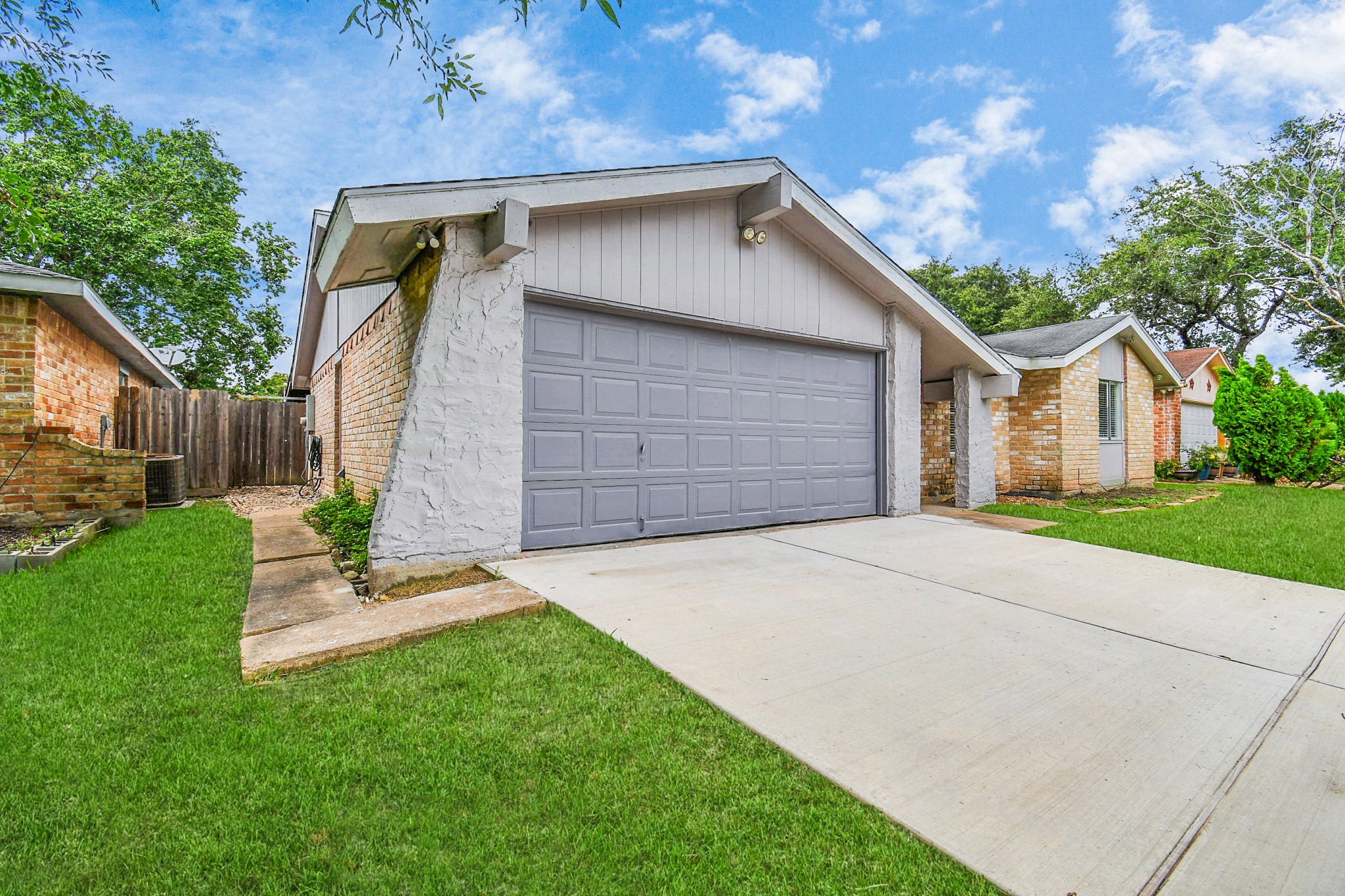 10131 Kent Towne Ln Property Photo 17