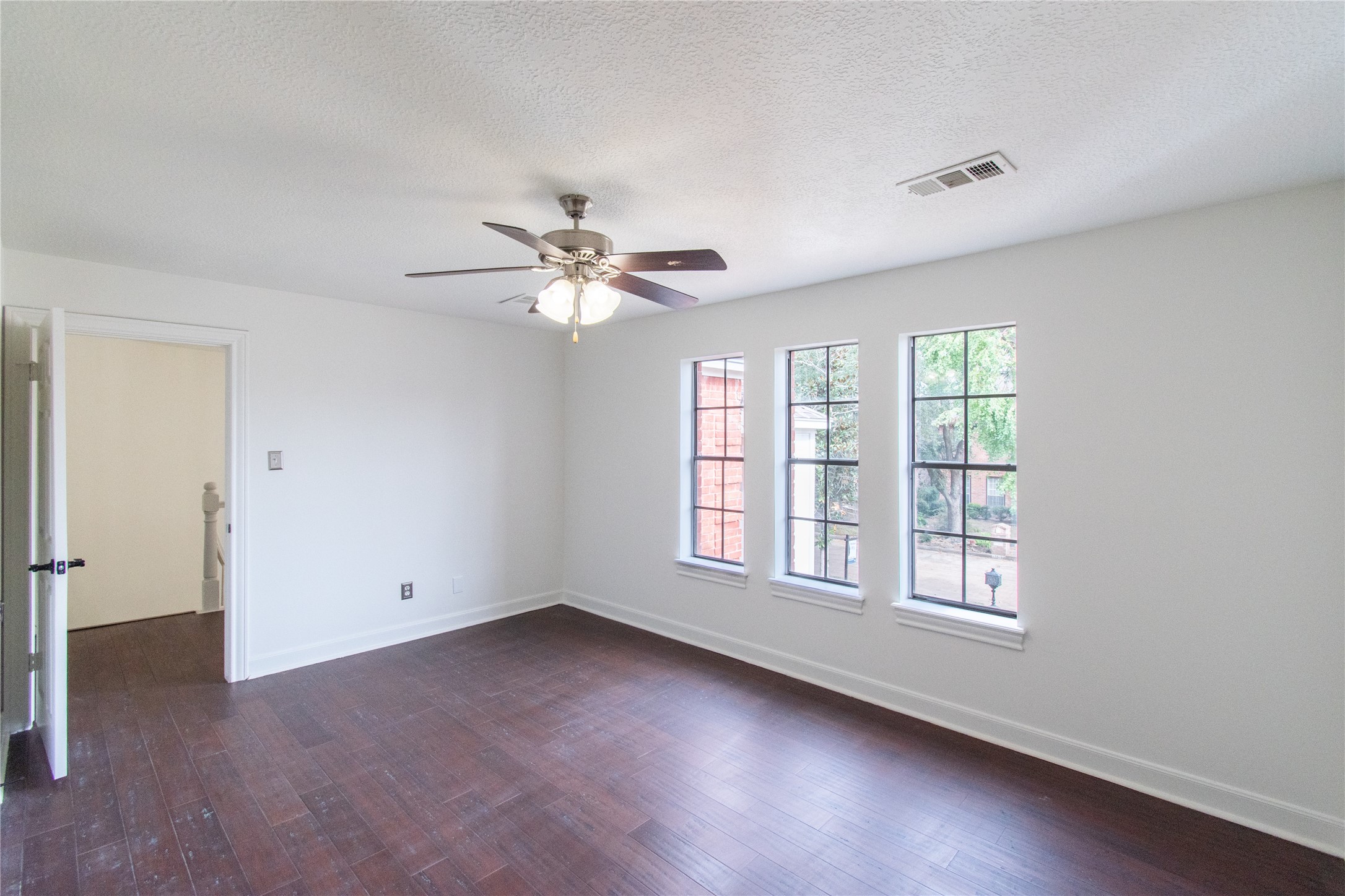 17511 Hidden Forest Circle Property Photo 34