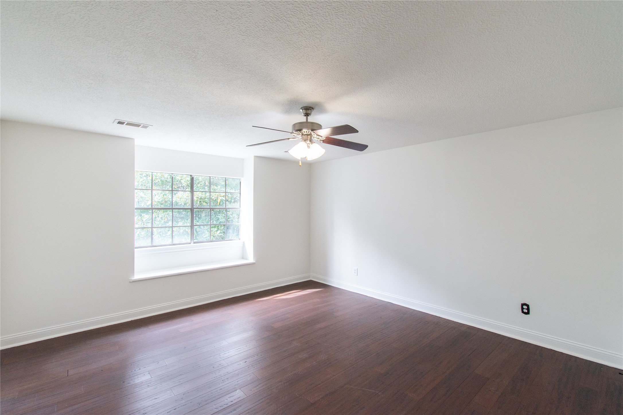 17511 Hidden Forest Circle Property Photo 38