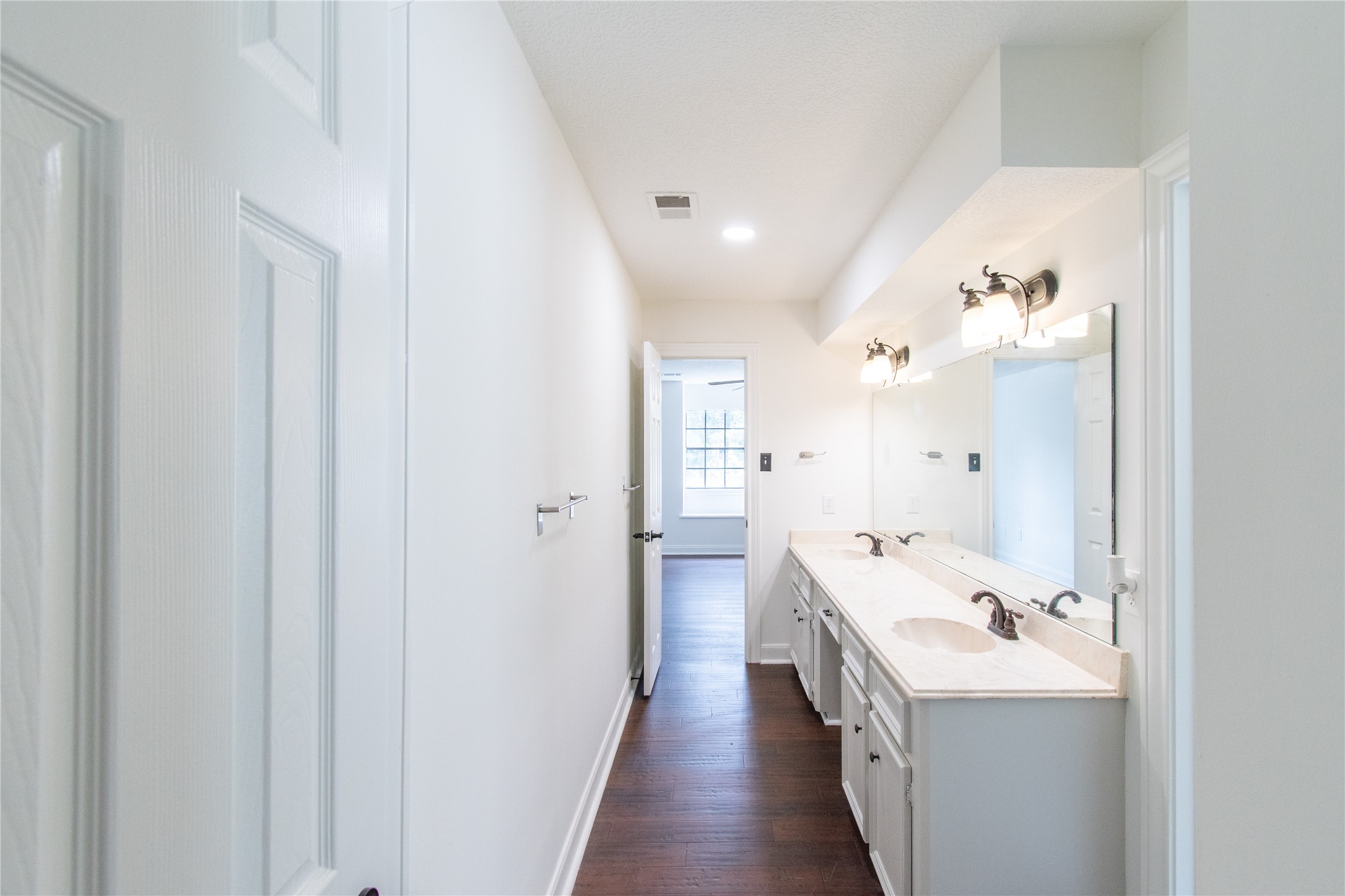 17511 Hidden Forest Circle Property Photo 43