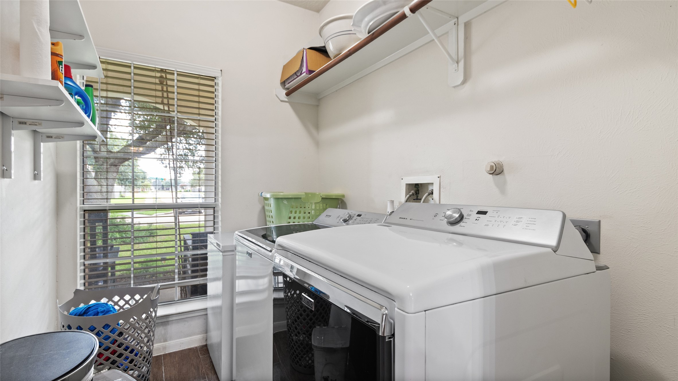 1814 Barretts Glen Drive Property Photo 19