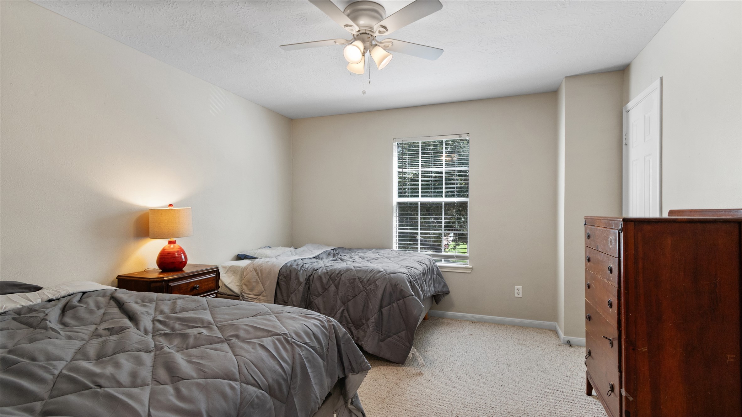 1814 Barretts Glen Drive Property Photo 24
