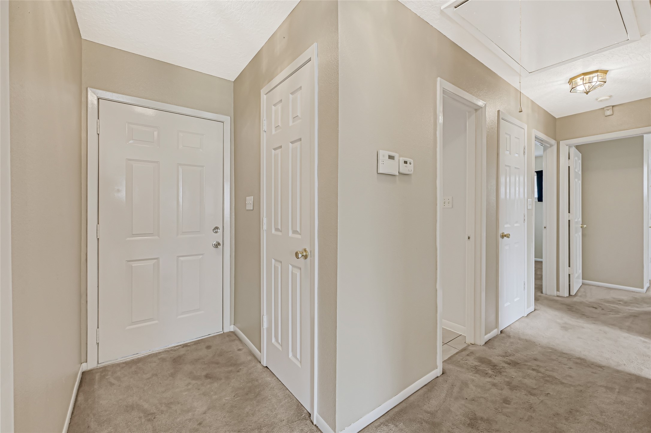 3816 Newton Drive Property Photo 8