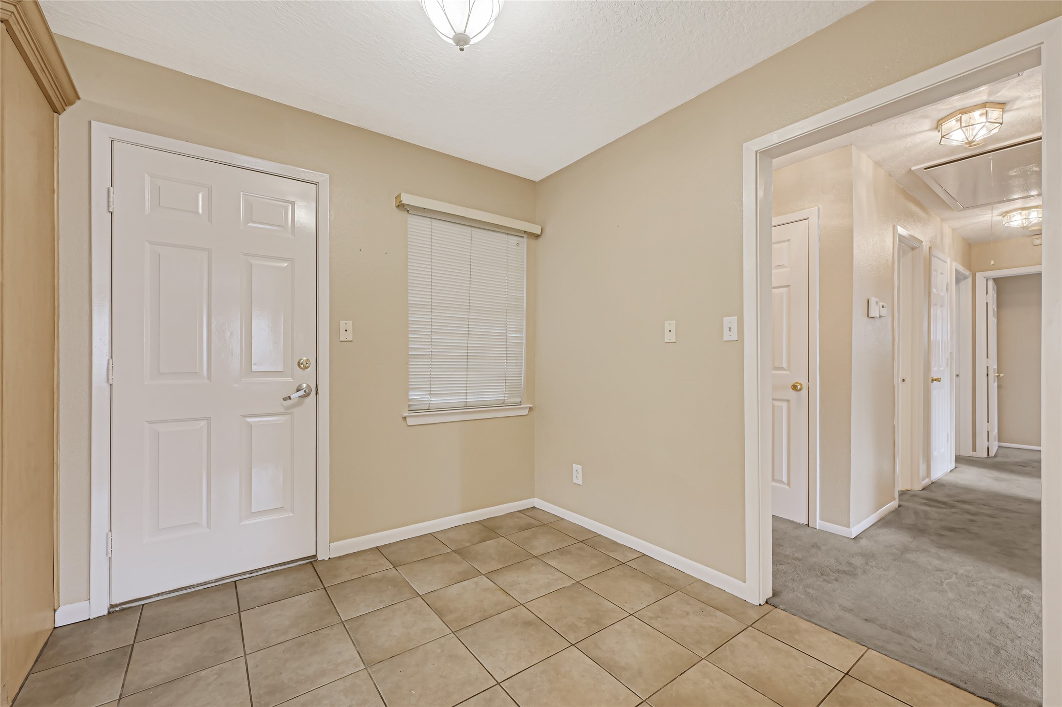 3816 Newton Drive Property Photo 11