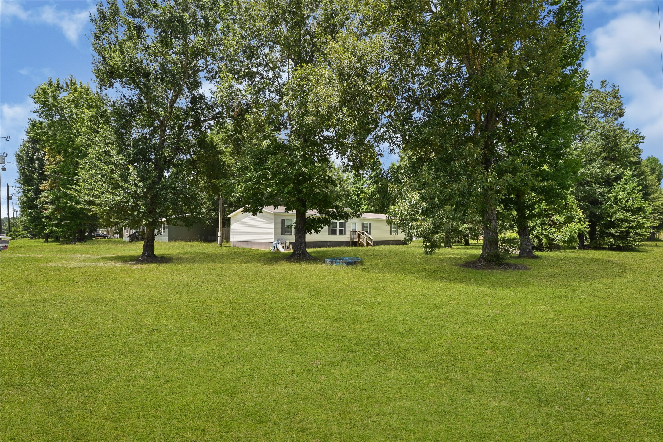 12617 Hwy 105 Property Photo 3