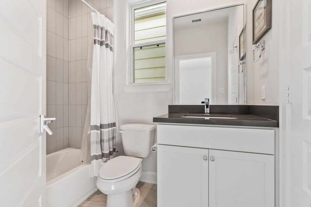 316 Jensen Drive Property Photo 30