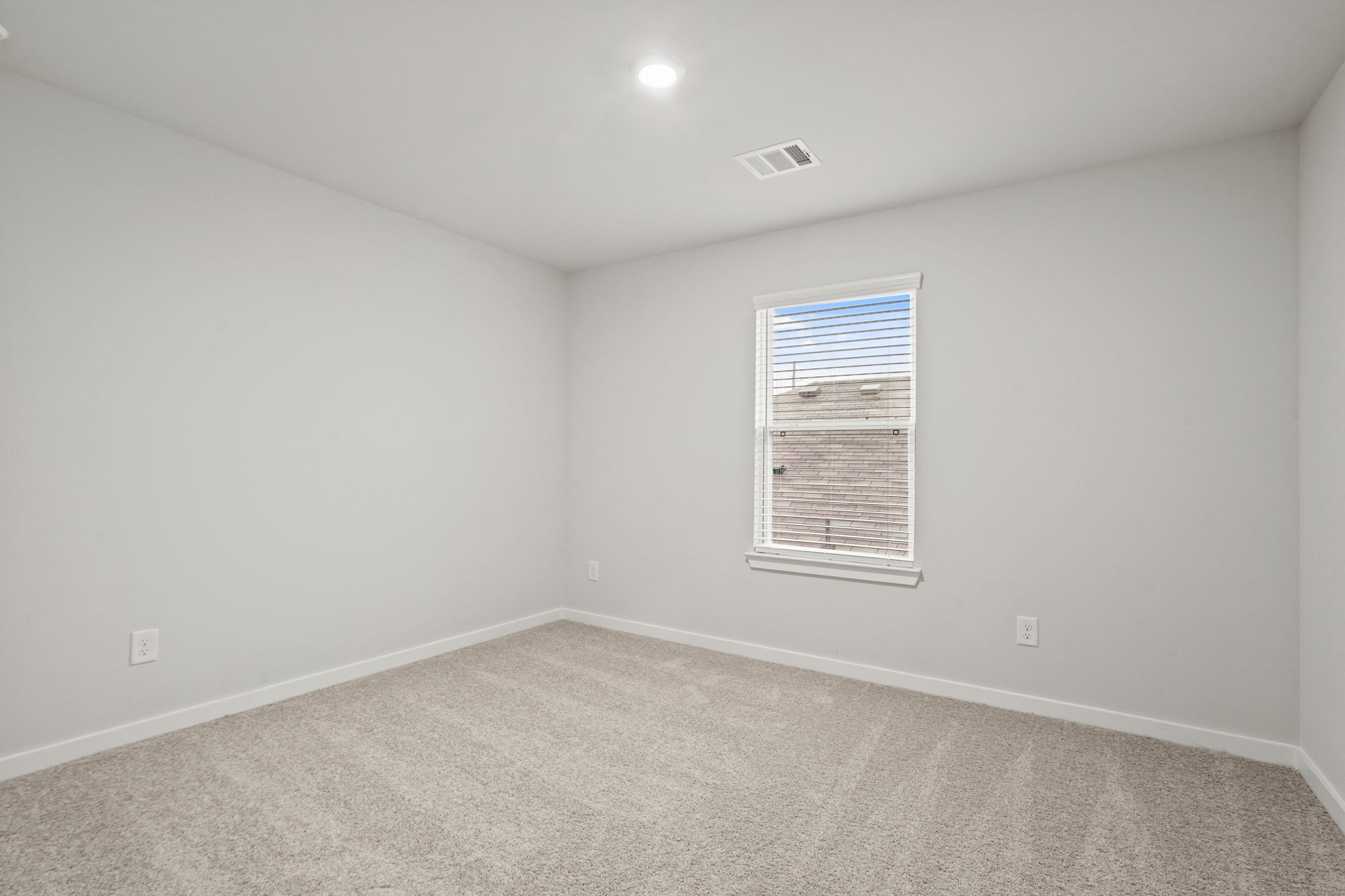 17234 White Peace Drive Property Photo 19