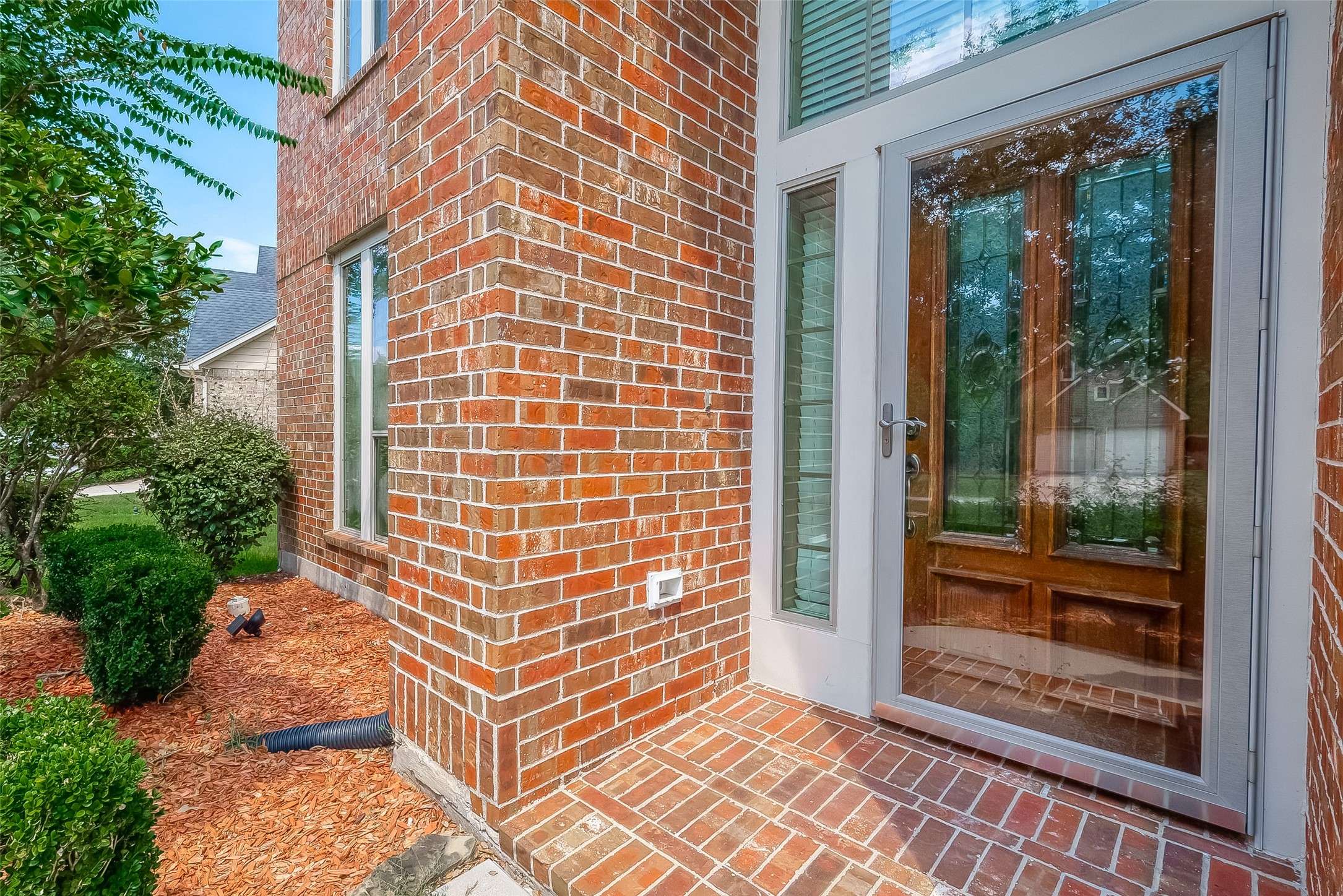 16010 Juniper Shores Drive Property Photo 3