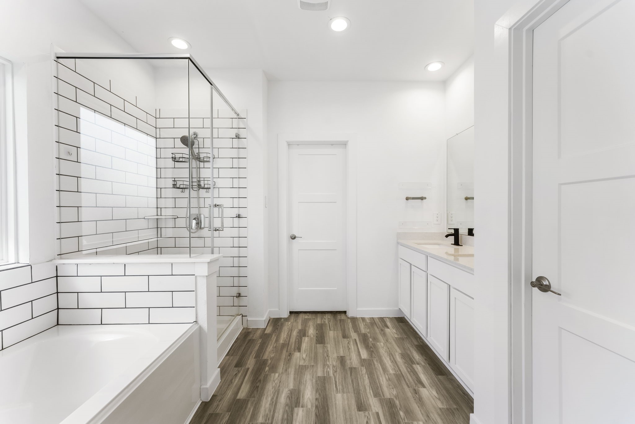 14215 Black Canyon Lane Property Photo 8