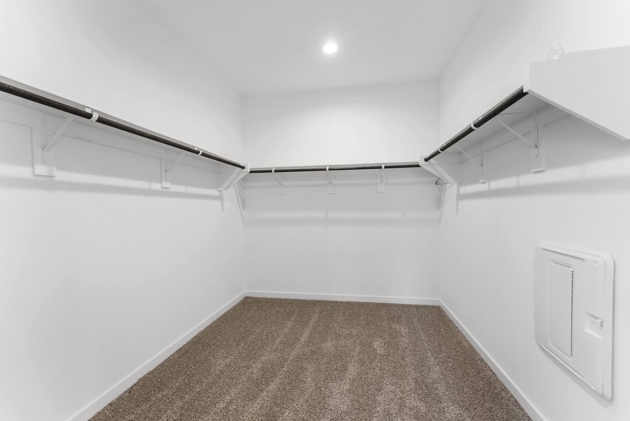 14215 Black Canyon Lane Property Photo 9