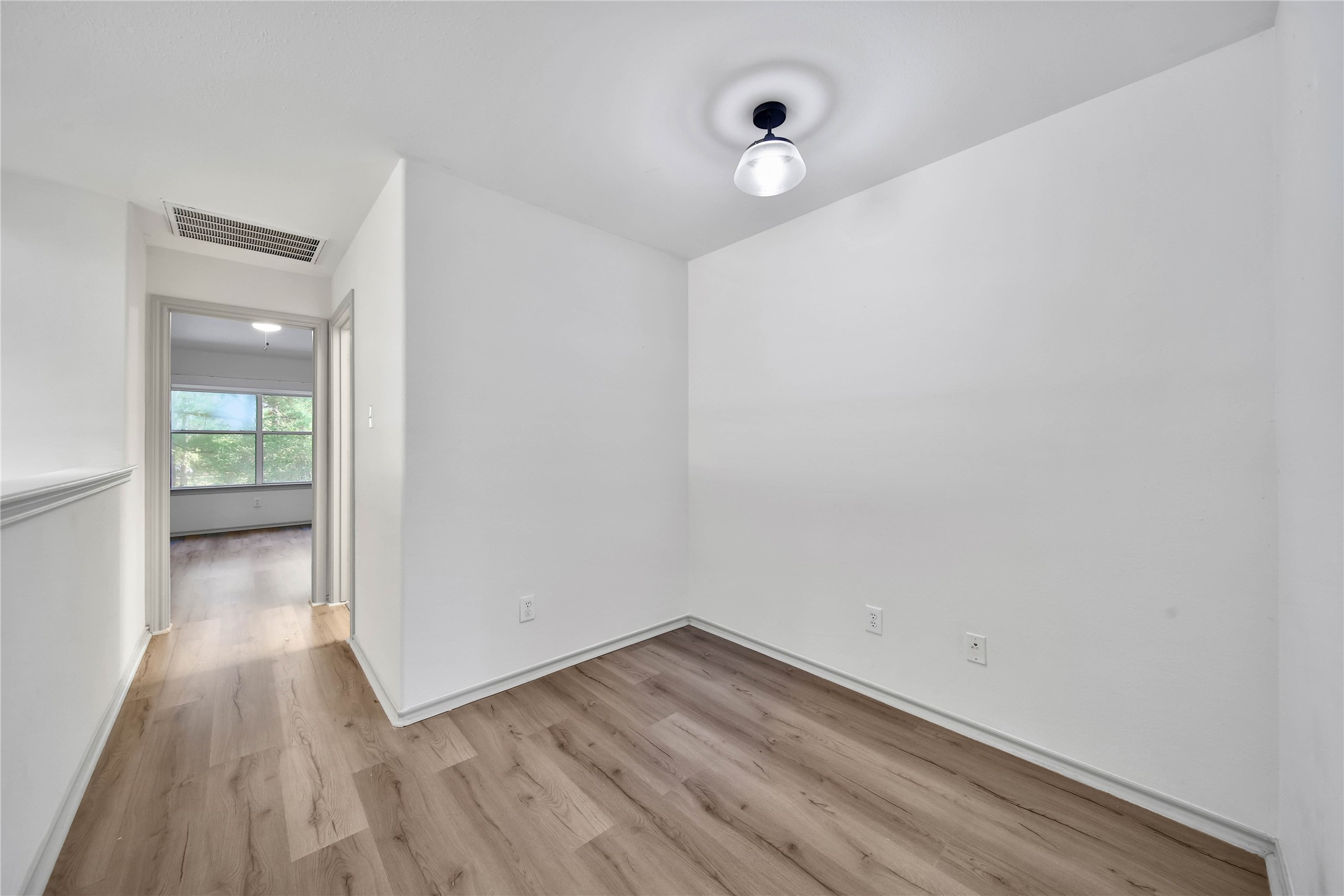 26 Peachridge Place Property Photo 8