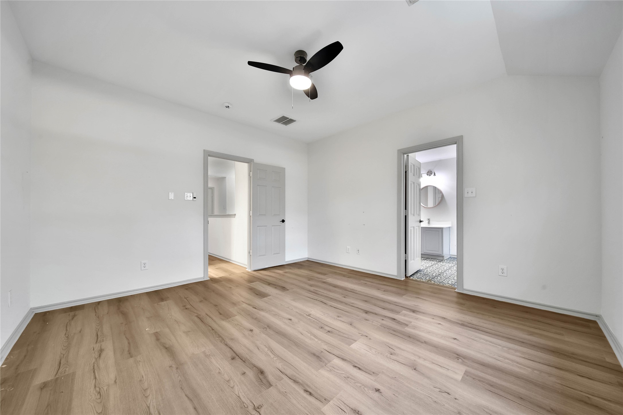 26 Peachridge Place Property Photo 9