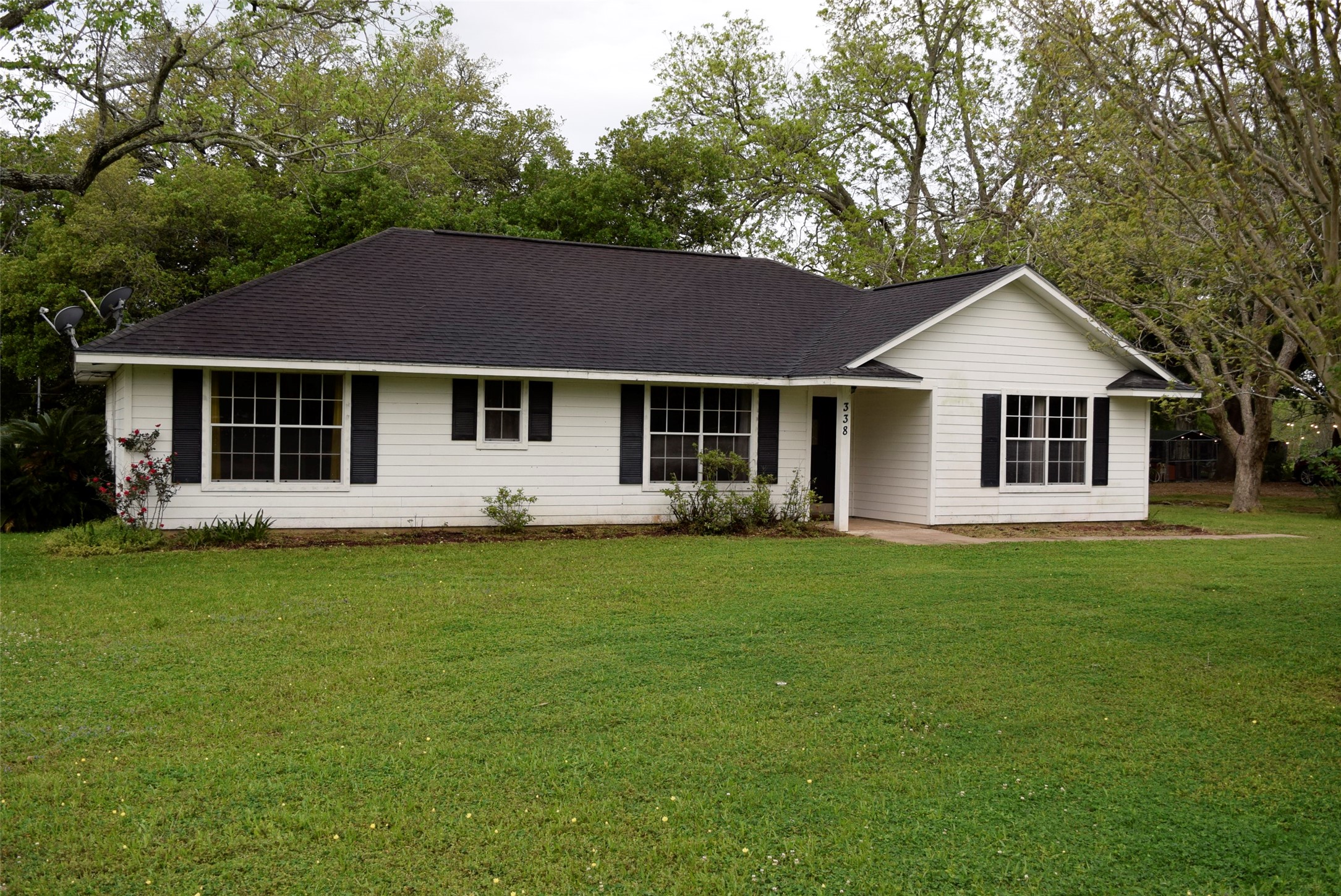 338 7th Street Property Photo