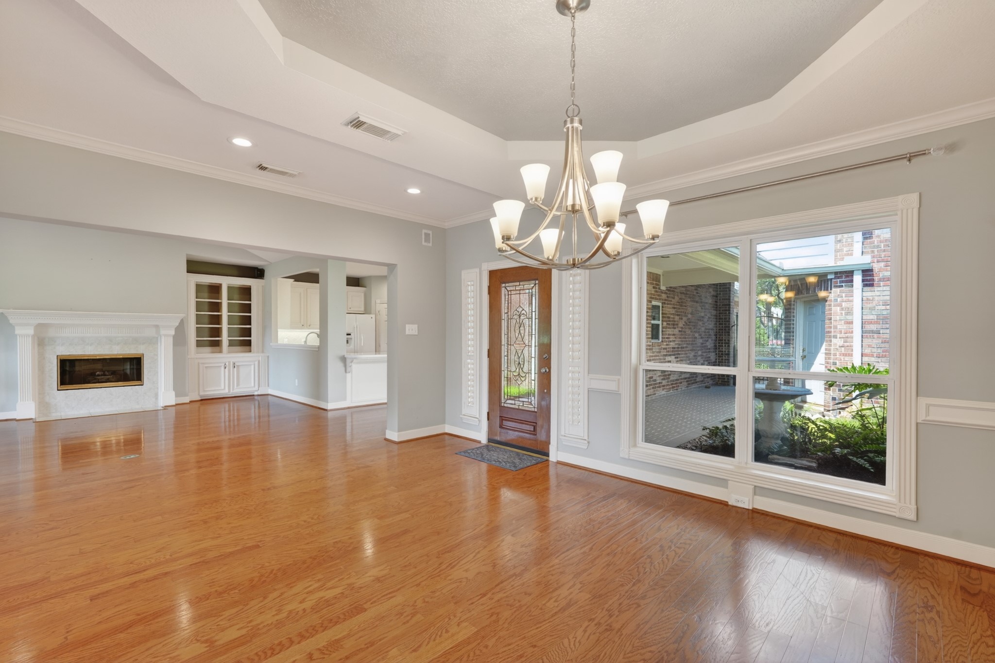 20714 Flora View Court Property Photo 8