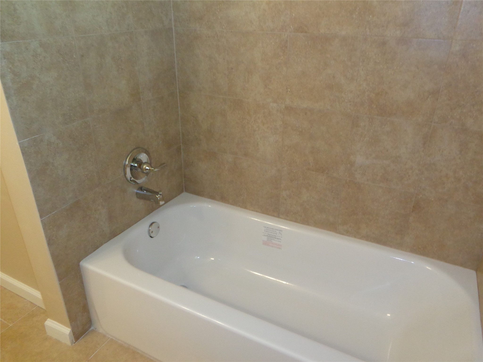 2735 Manila Lane Property Photo 17