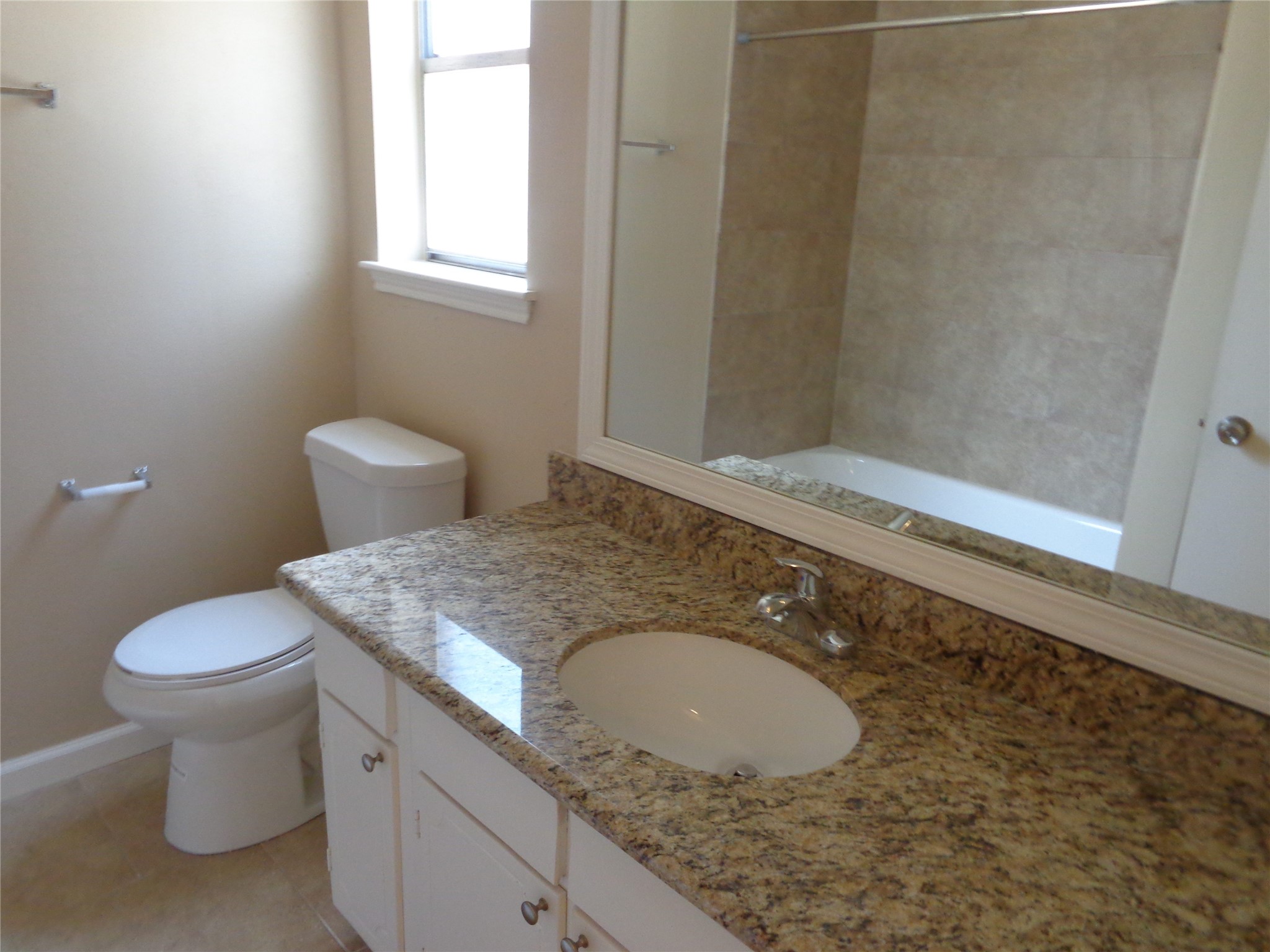 2735 Manila Lane Property Photo 21