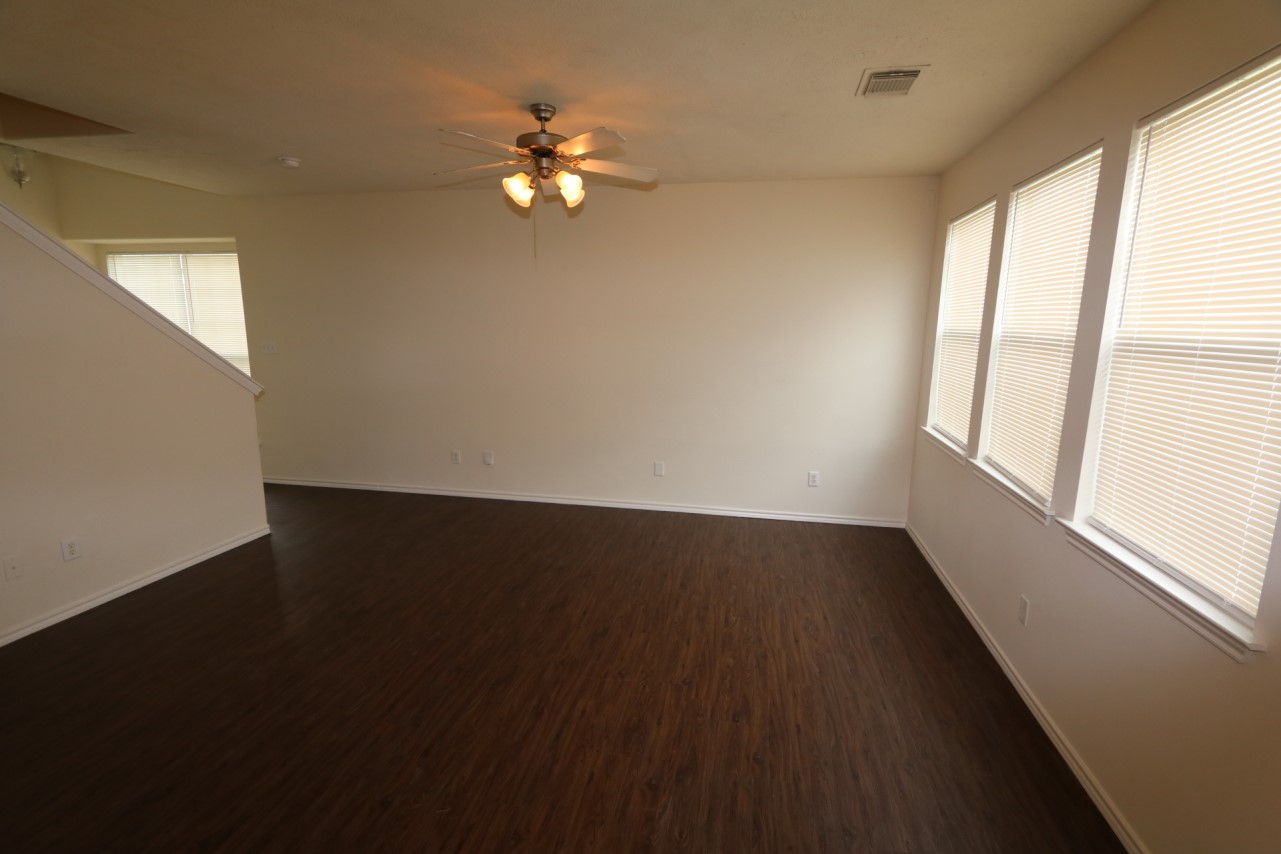 14418 Fairbuff Lane Property Photo 2