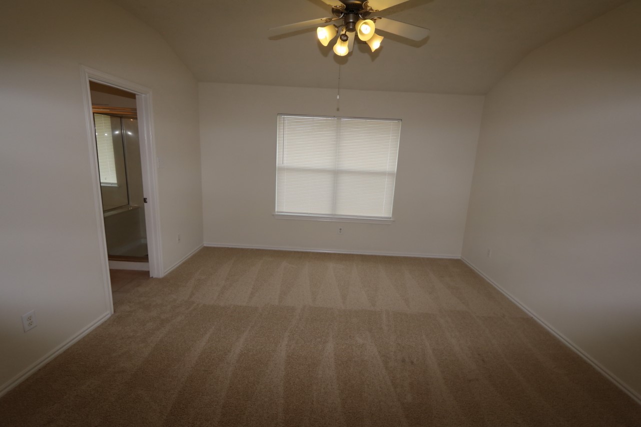 14418 Fairbuff Lane Property Photo 6