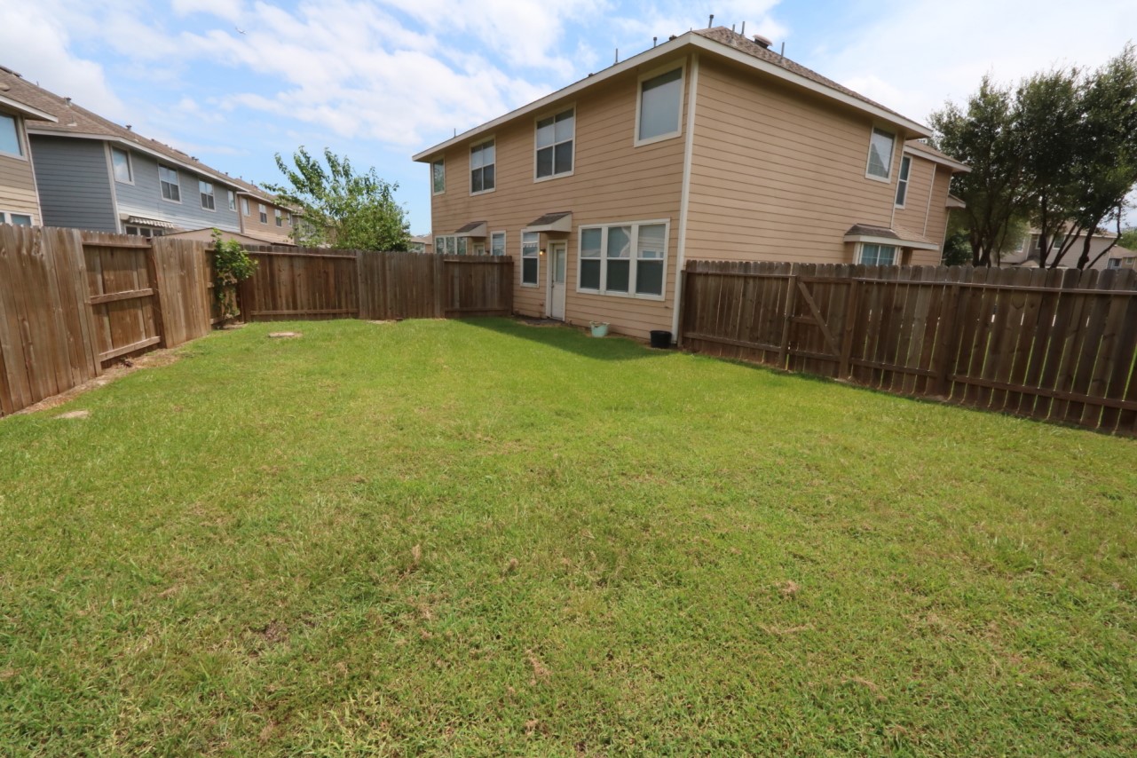 14418 Fairbuff Lane Property Photo 13