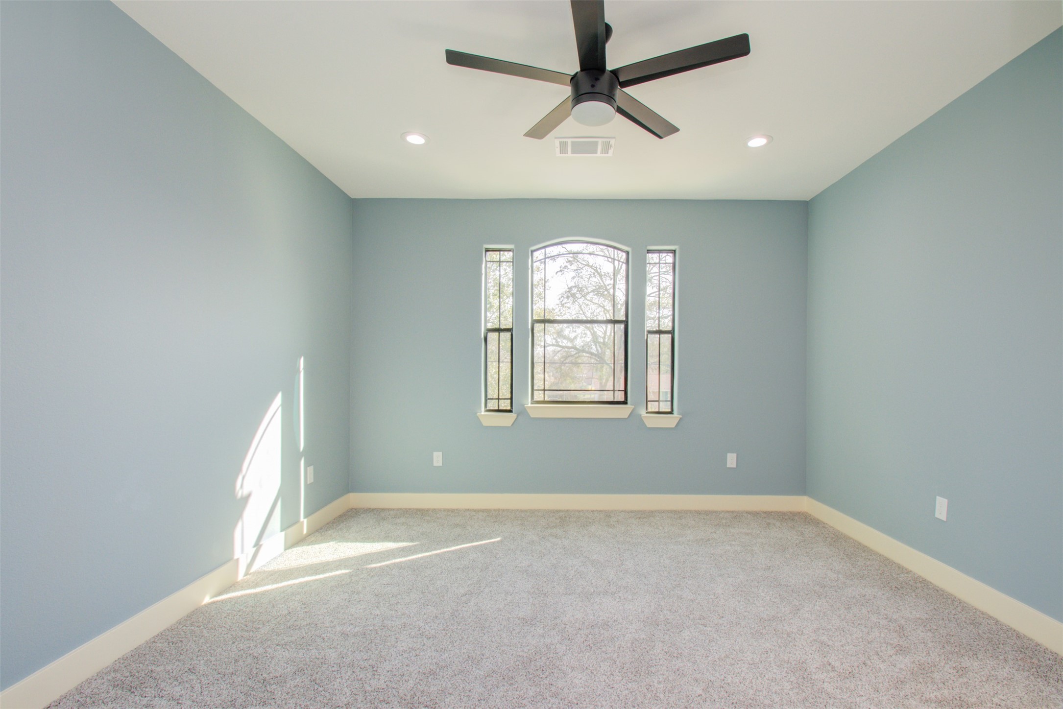 6627 Apollo Street Property Photo 28