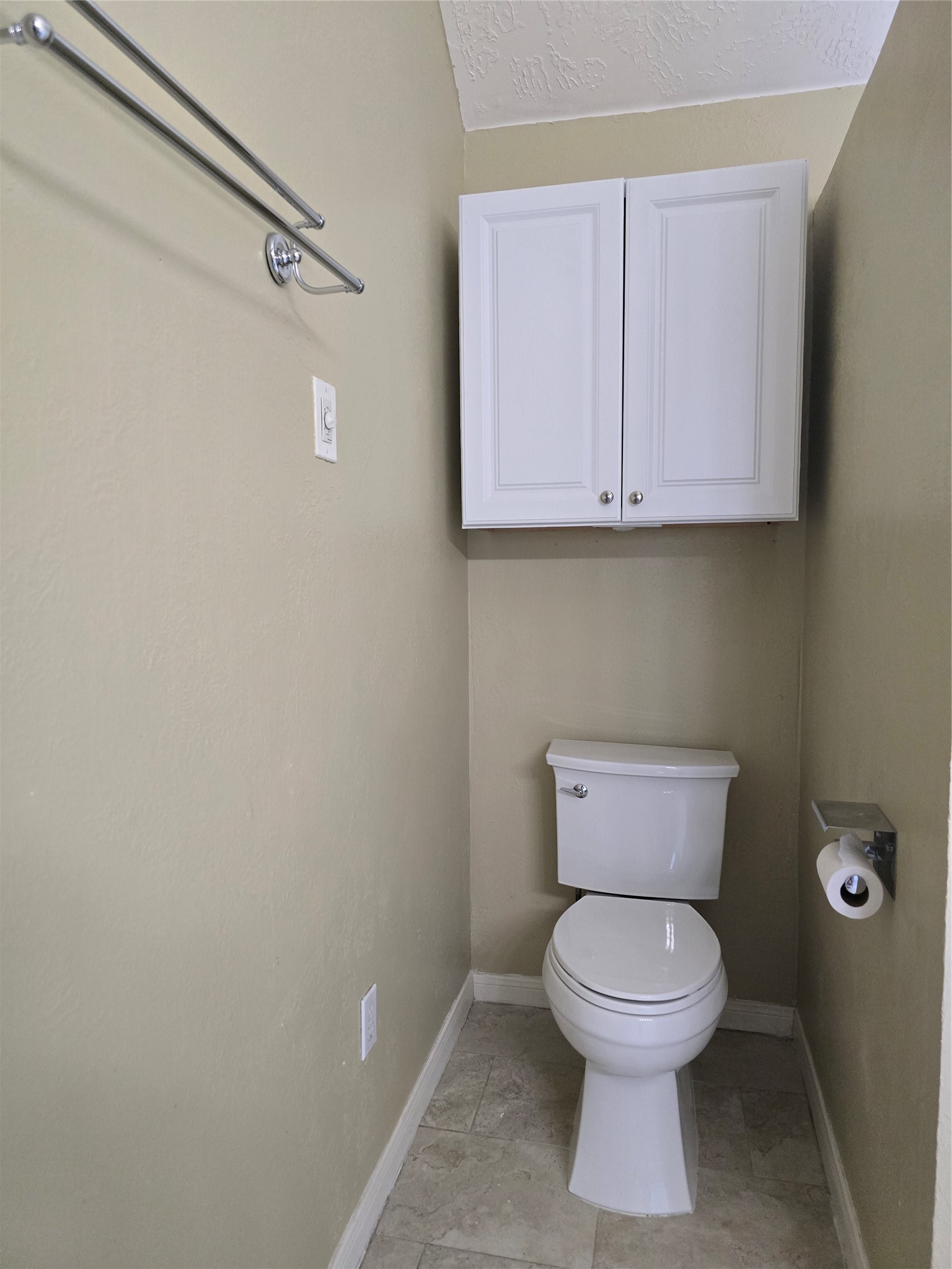 9406 Sunlake Drive Property Photo 28