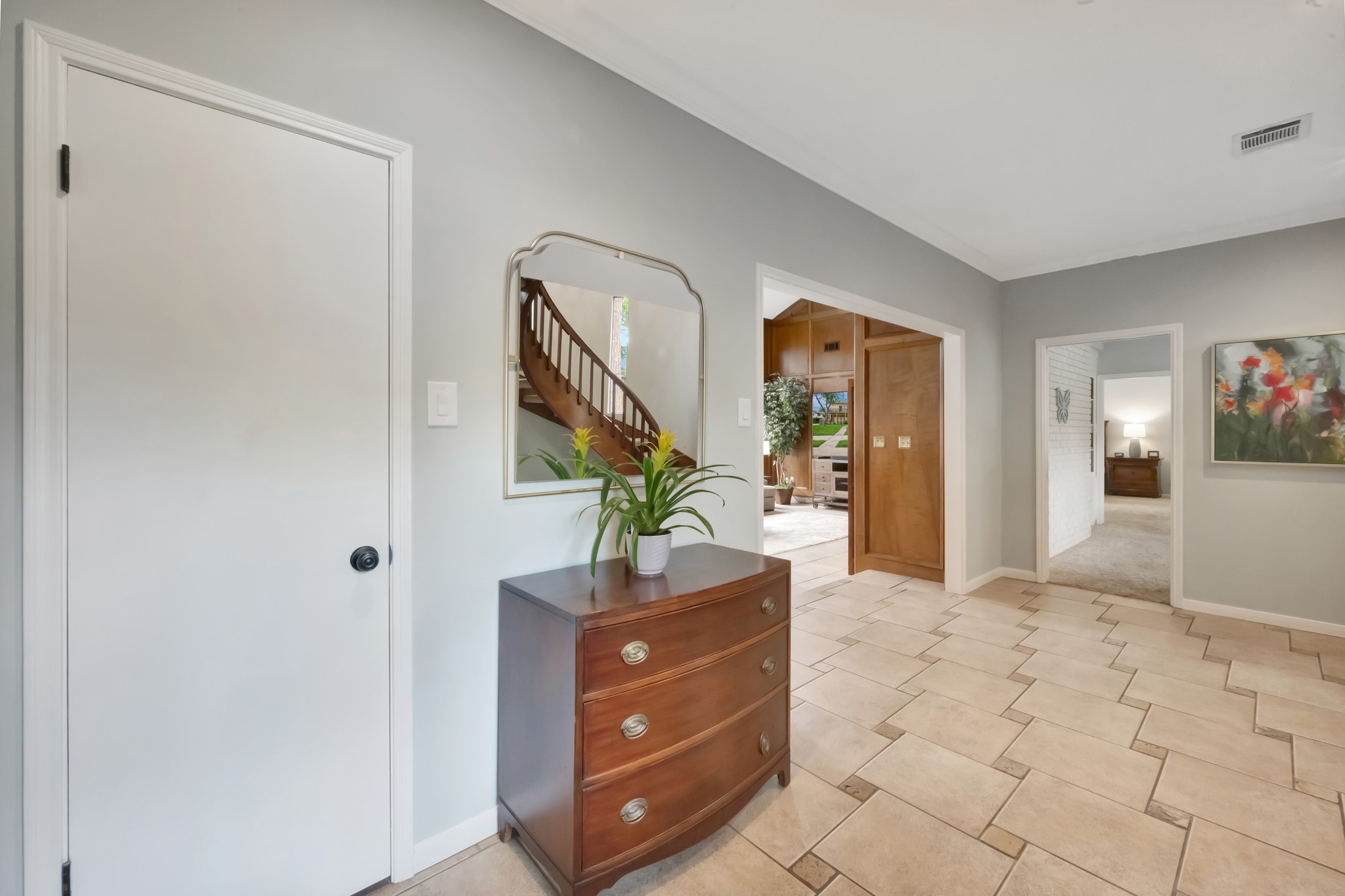 307 Crestwood Drive Property Photo 21