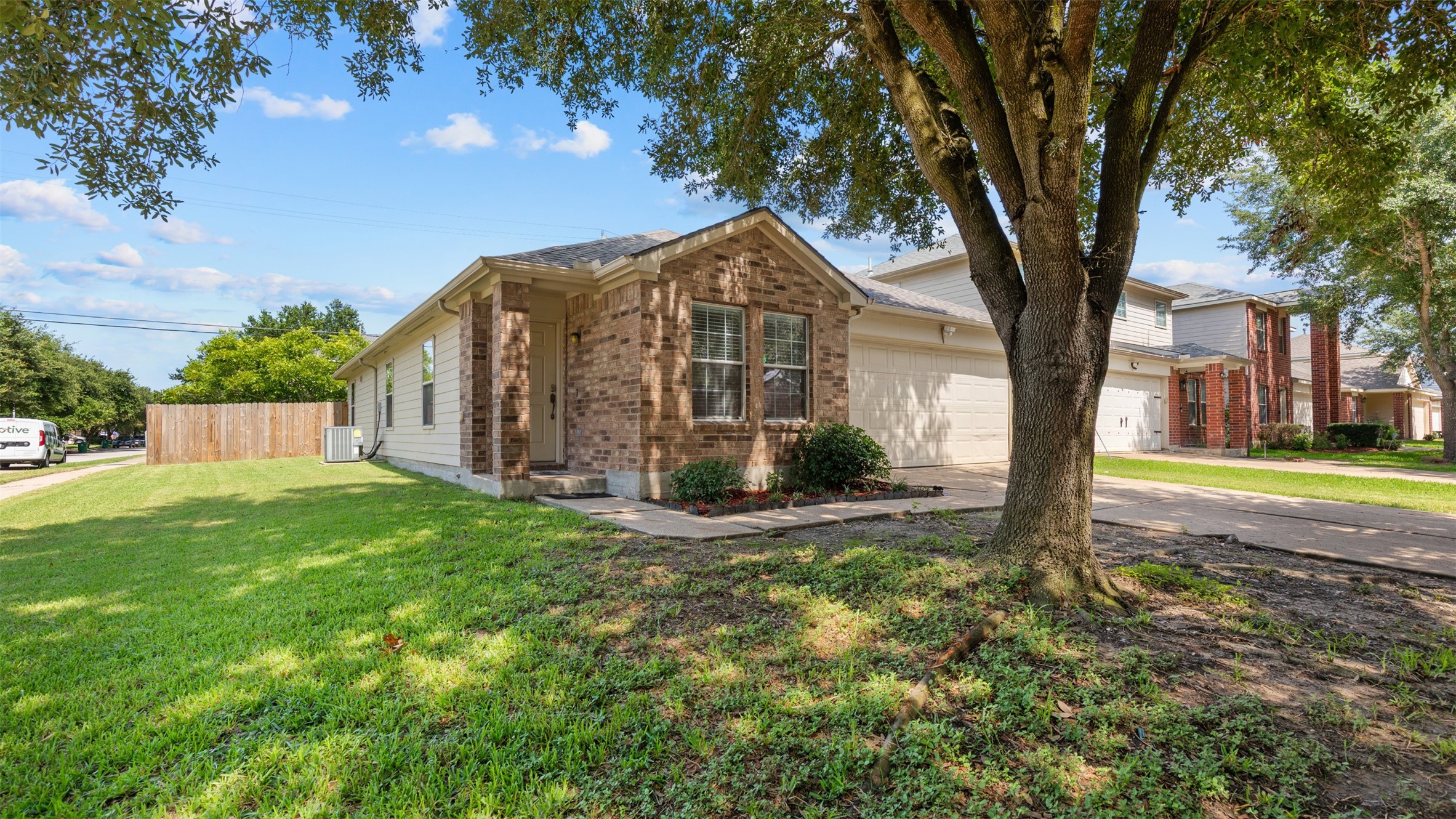 10414 Collin Park Property Photo 1