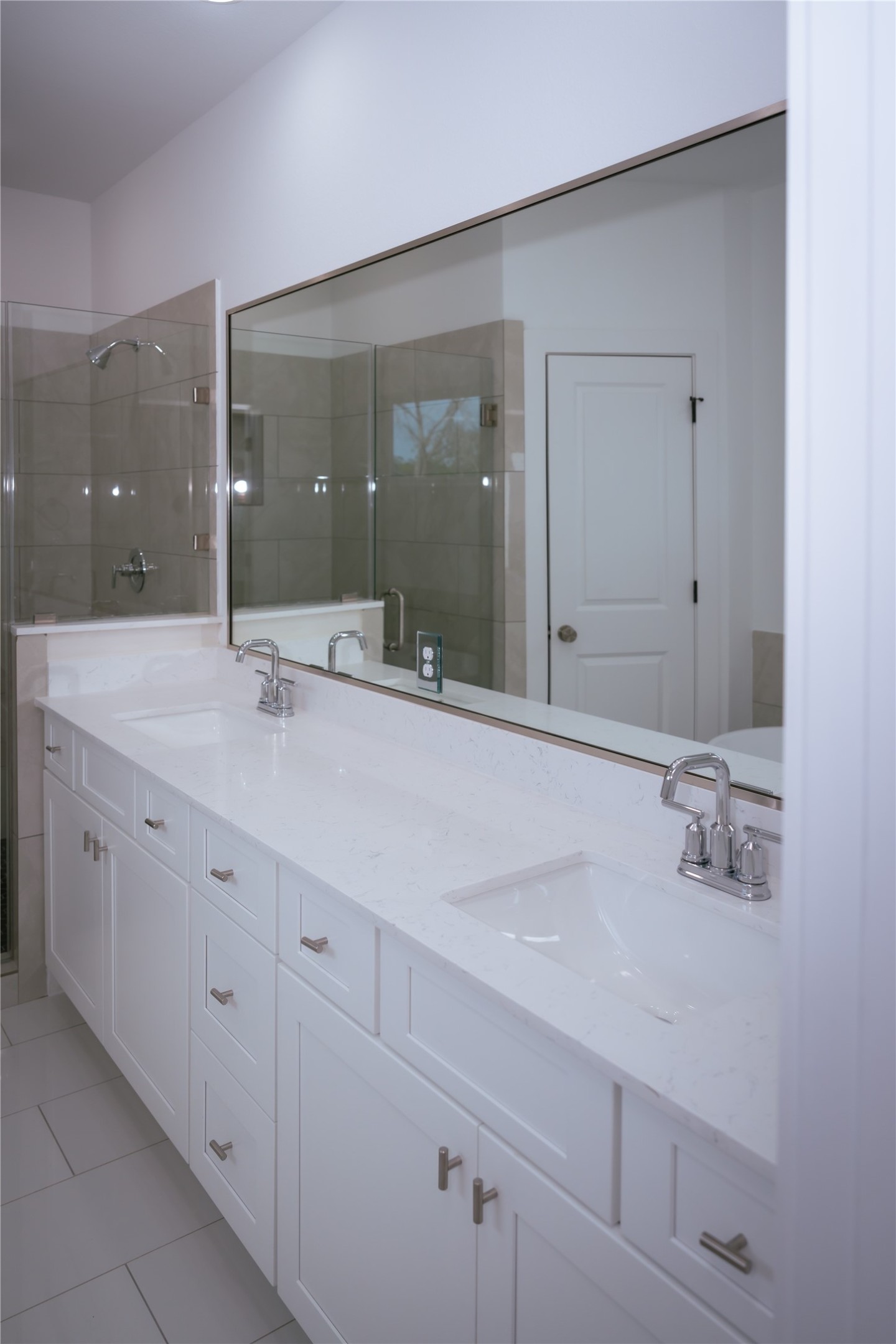 6728 Peerless Street E Property Photo 16