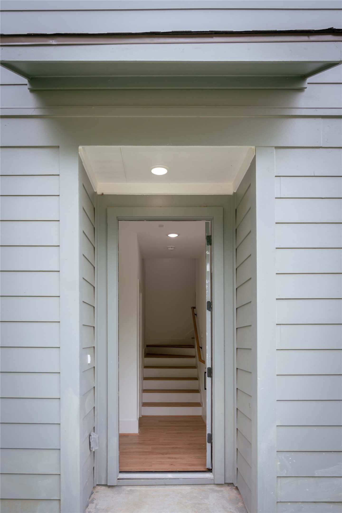 6728 Peerless Street E Property Photo 25