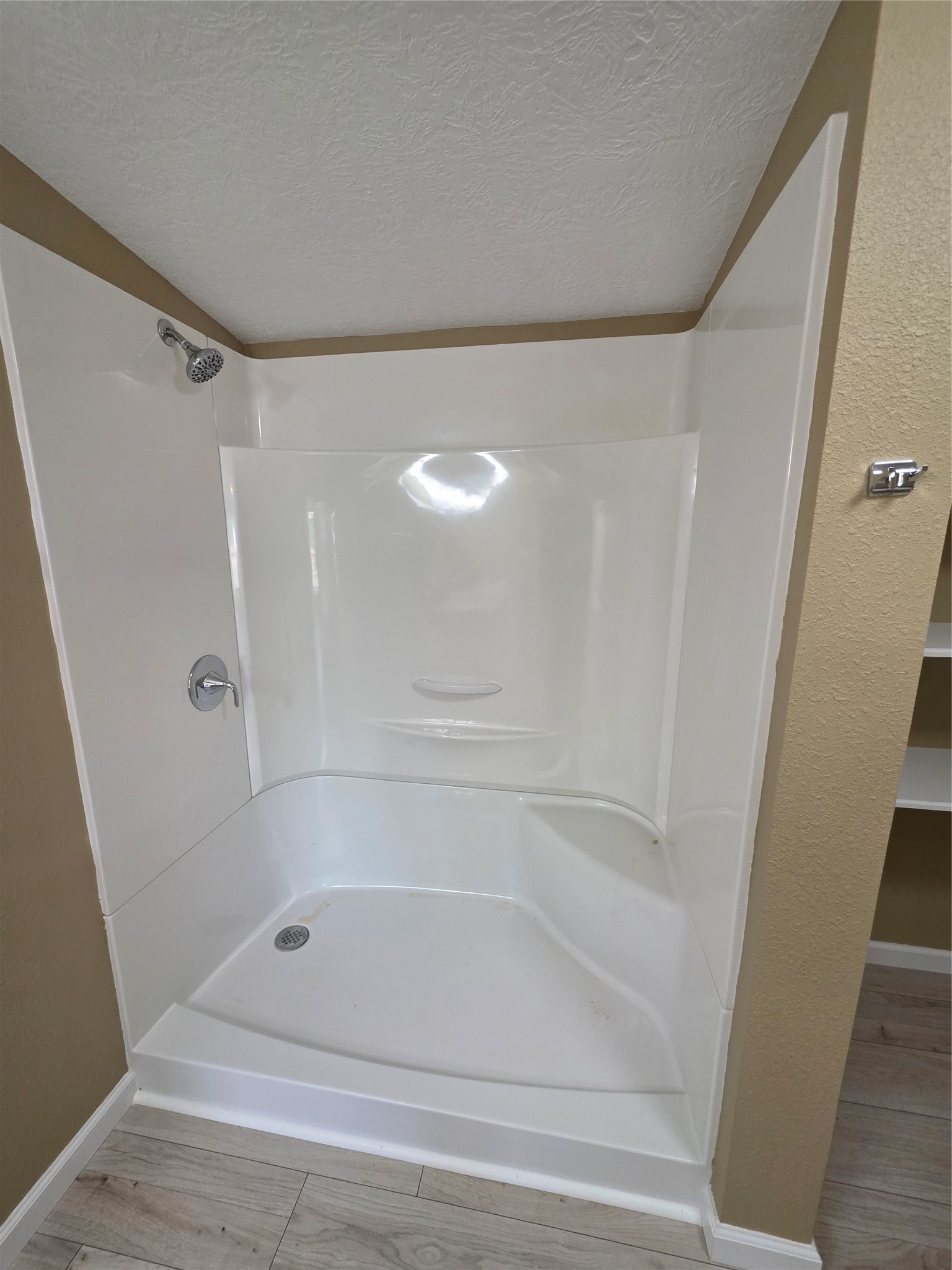 16423 Trenda Court Property Photo 13