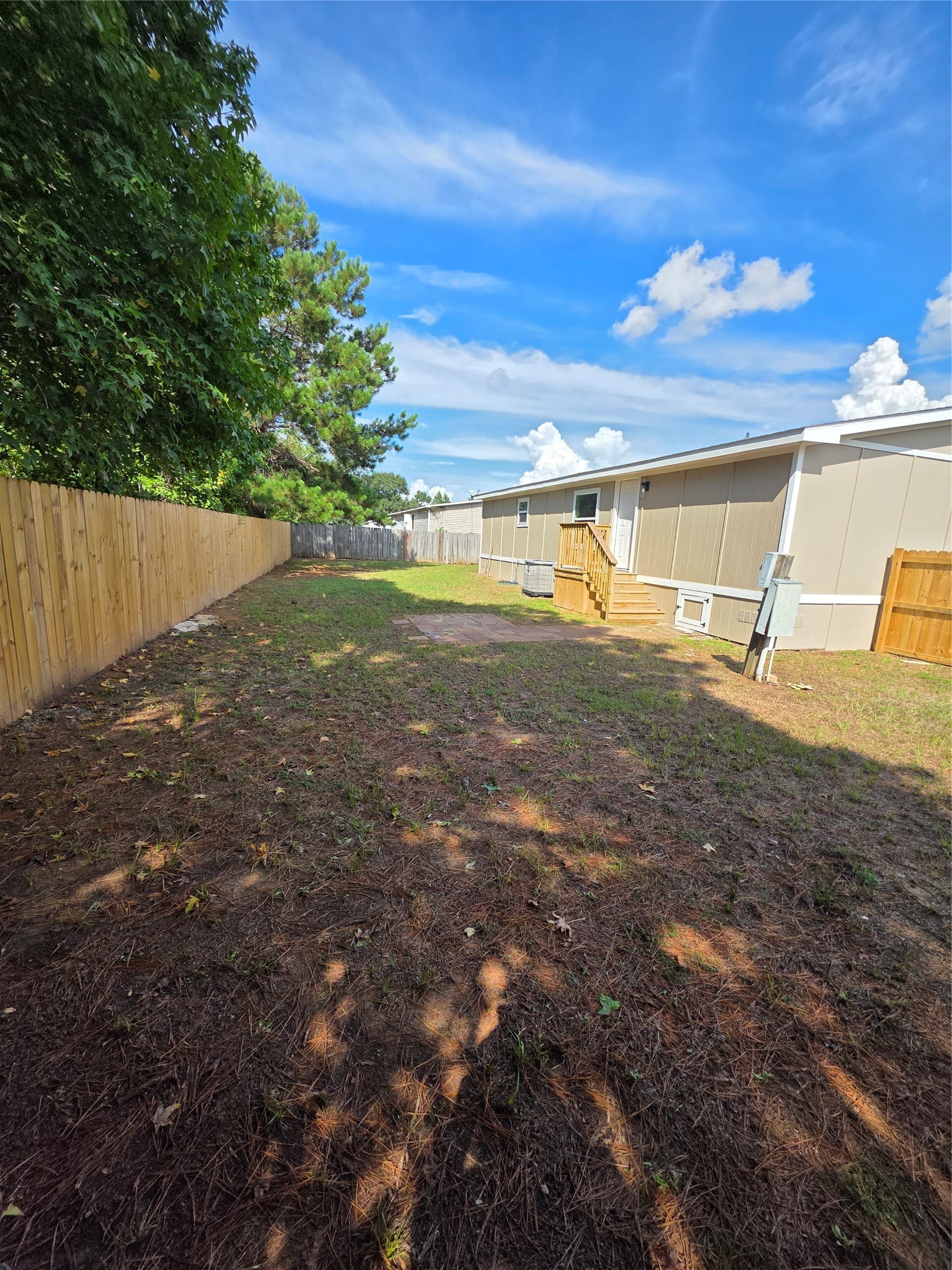 16423 Trenda Court Property Photo 22