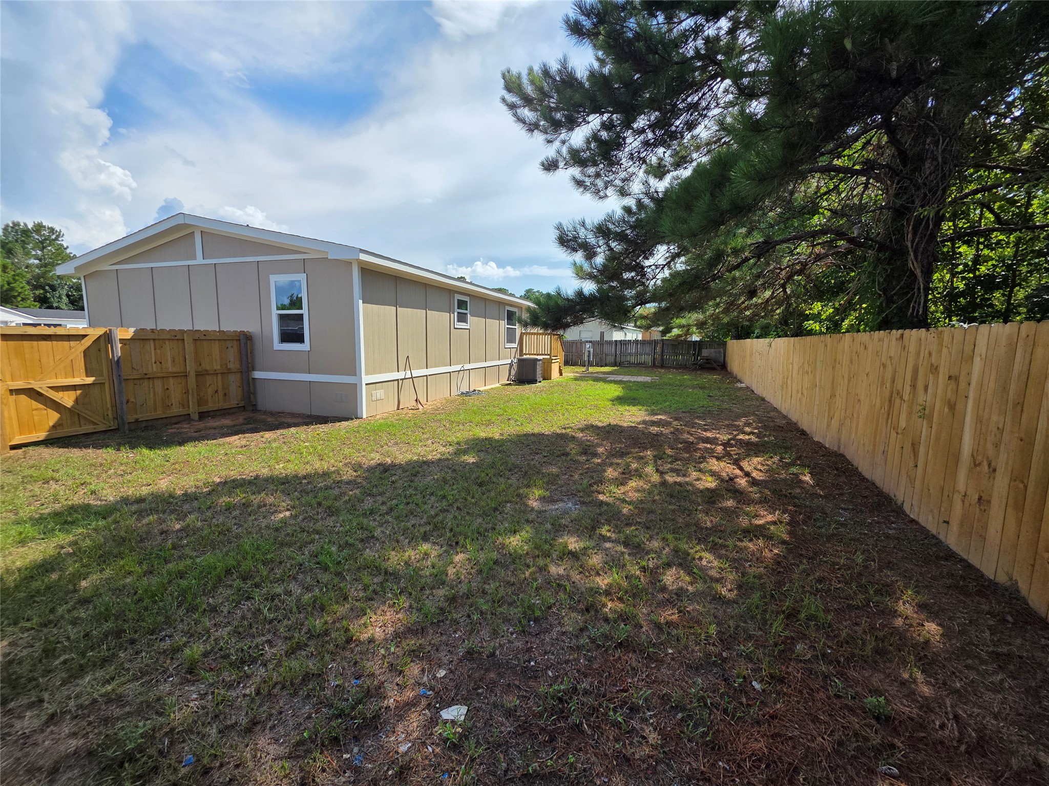 16423 Trenda Court Property Photo 23