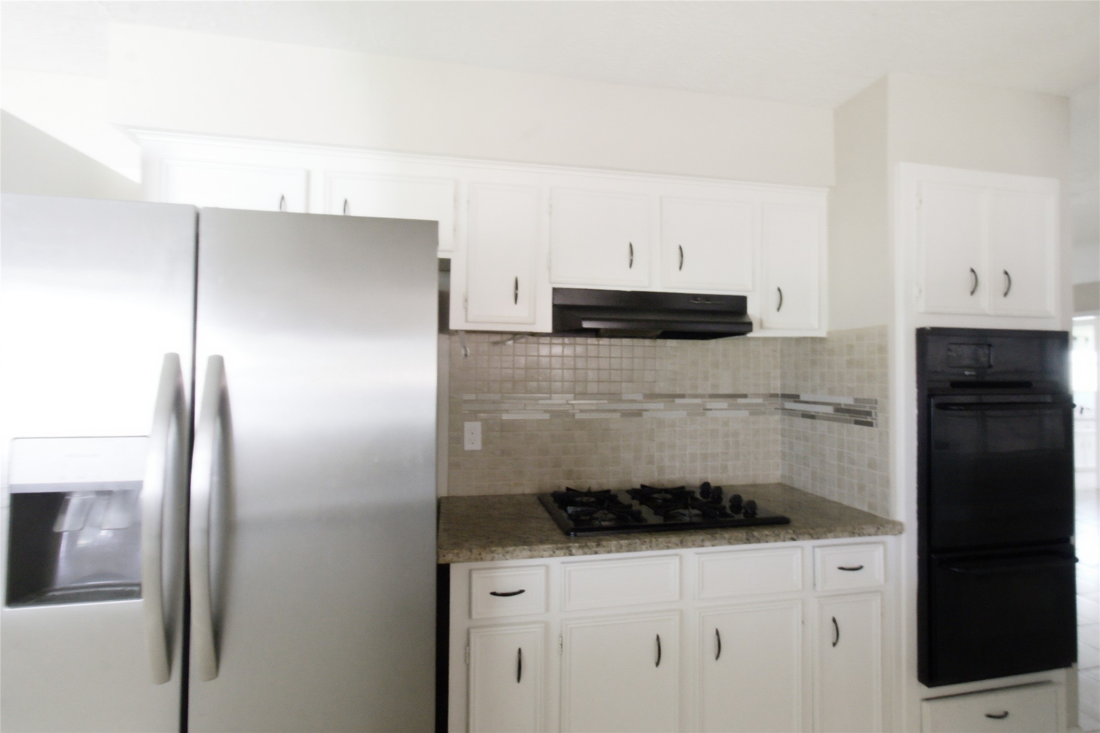 2106 Rose Rd Property Photo 8