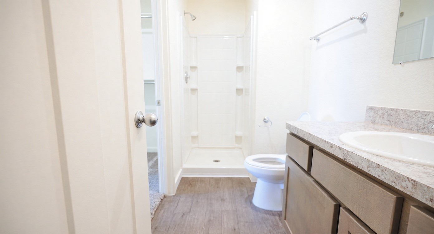 21155 Gosling Road 7b Property Photo 16