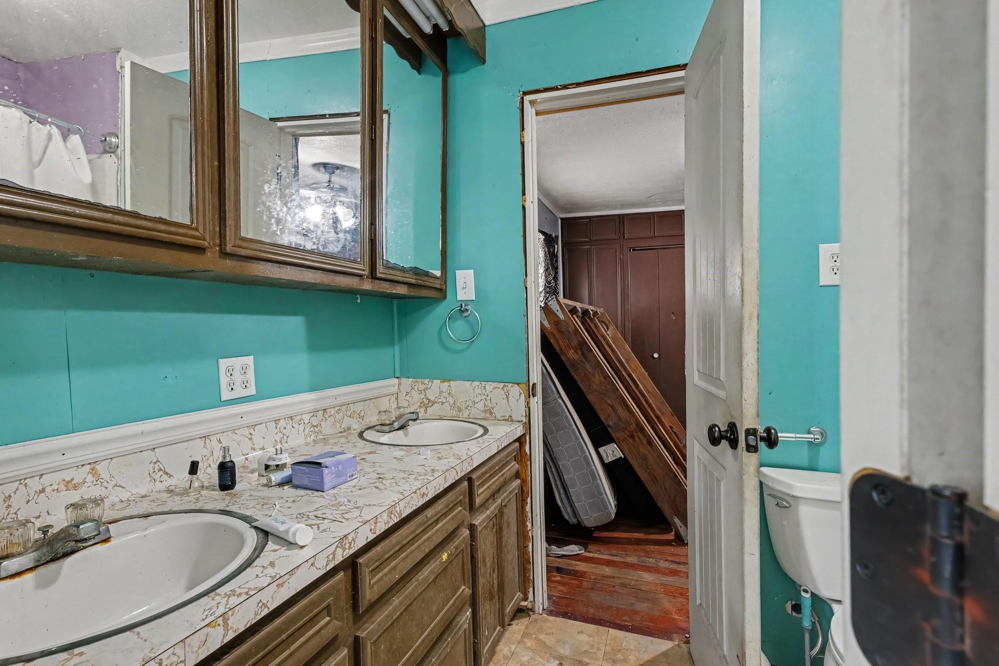 11 Craig Street, Baytown Tx 77521 Property Photo 16