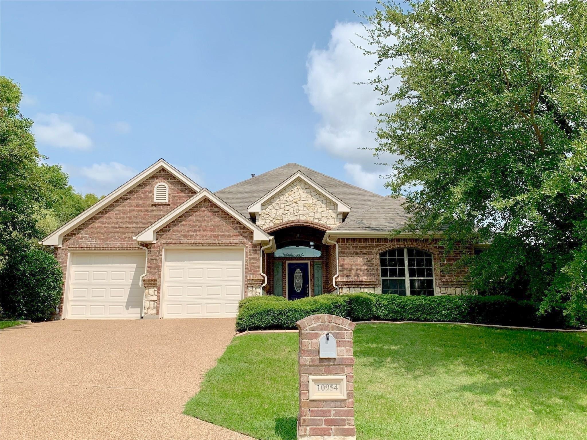 10954 Live Oak Creek Drive Property Photo