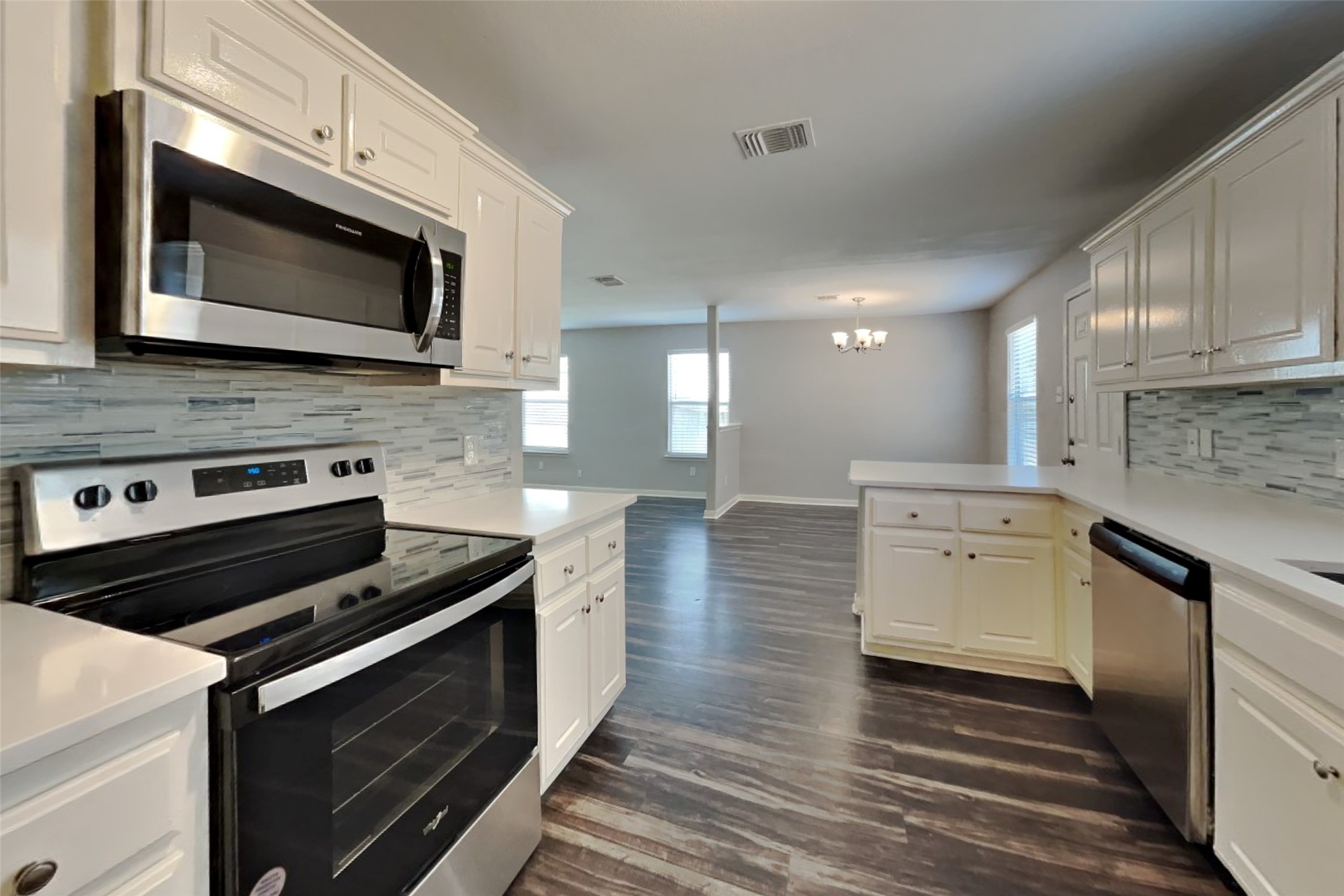 4294 Medina River Loop Property Photo 4