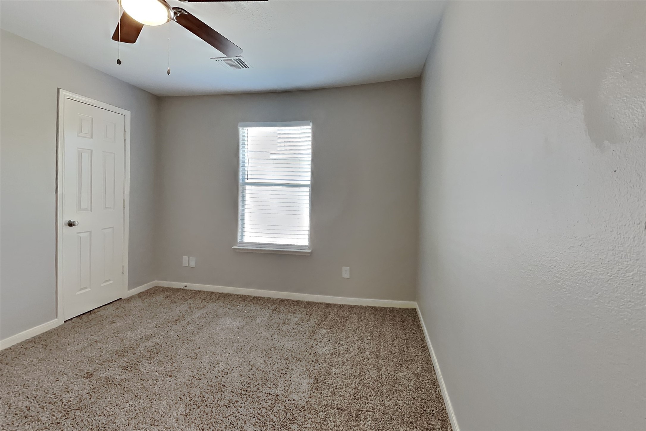 4294 Medina River Loop Property Photo 11