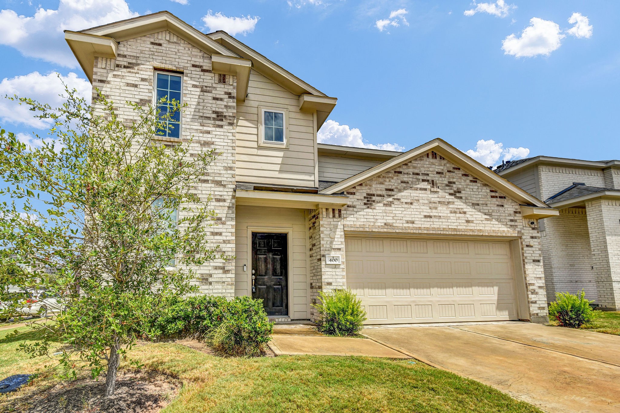 400 Flycatcher Court Property Photo 1