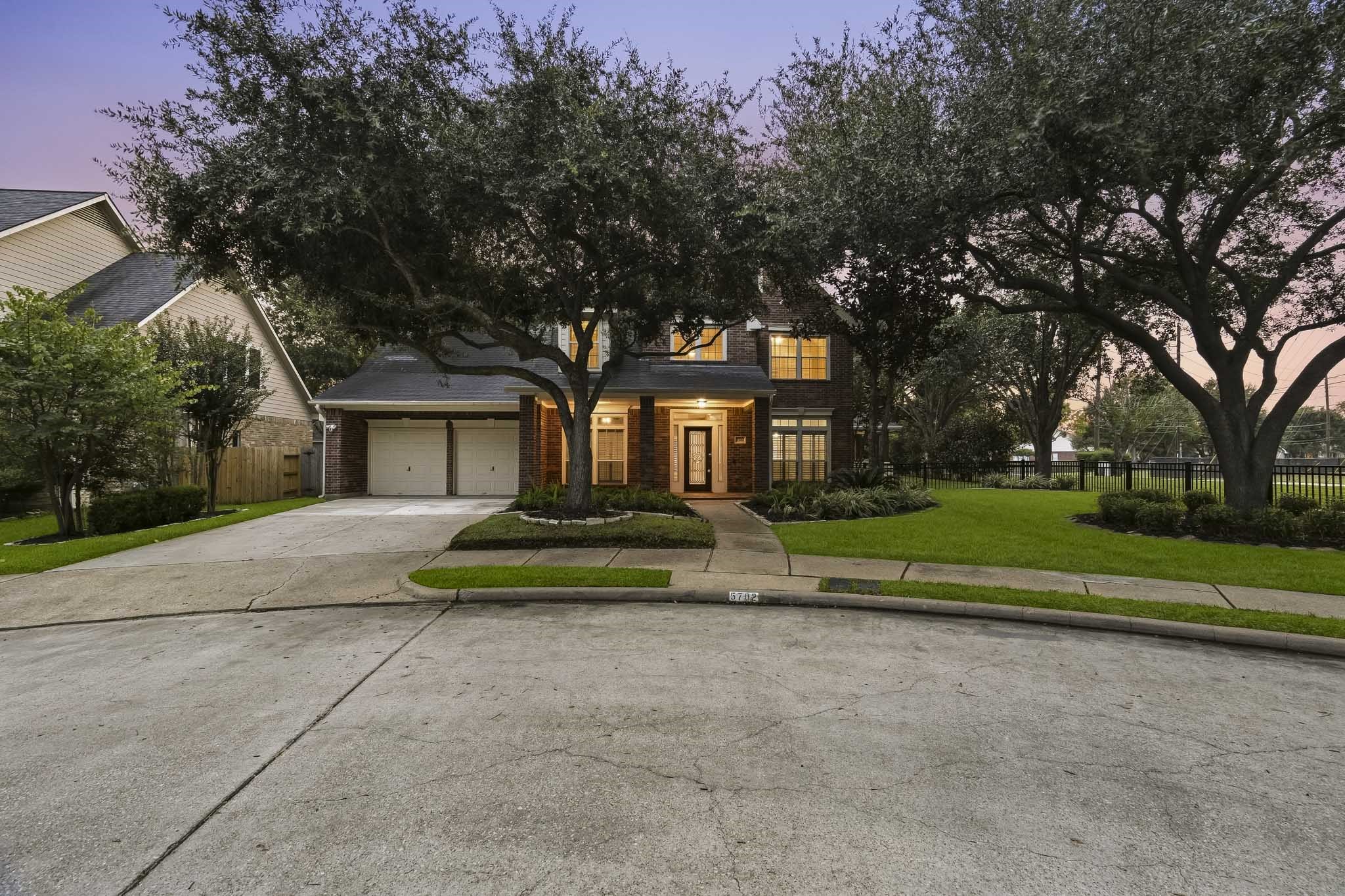 5702 Misty Island Court Property Photo 45