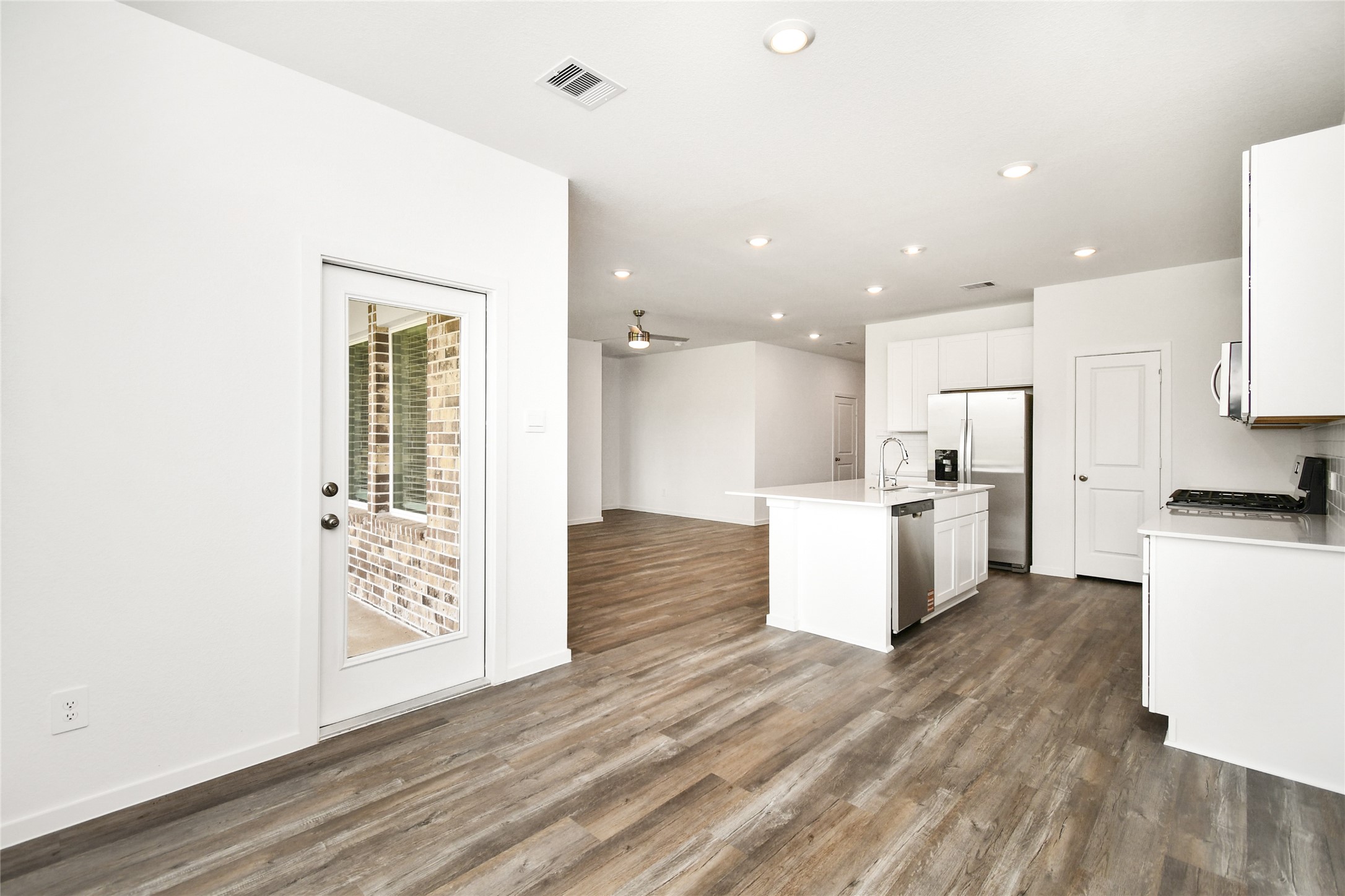 27607 Hudson Sands Lane Property Photo 11
