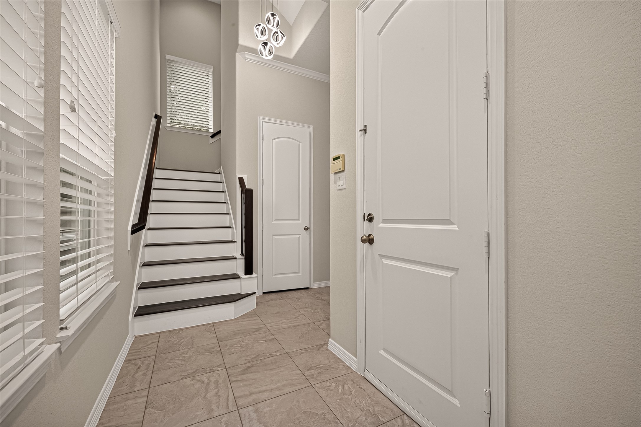 2213 Bellefontaine Street Property Photo 2