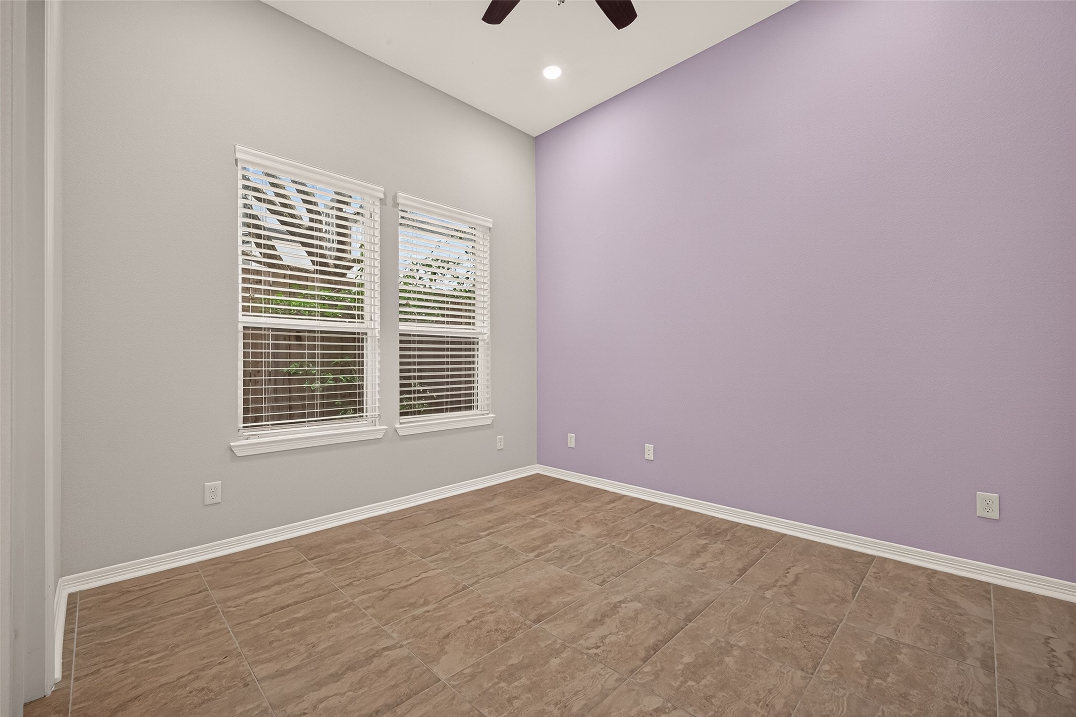2213 Bellefontaine Street Property Photo 4