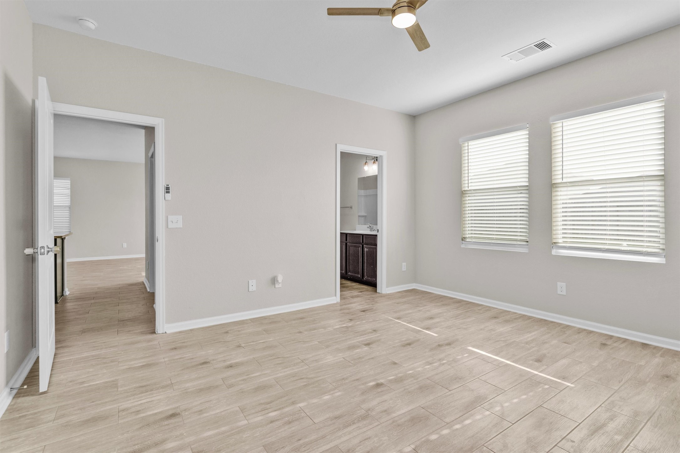 1028 White Birch Lane Property Photo 14