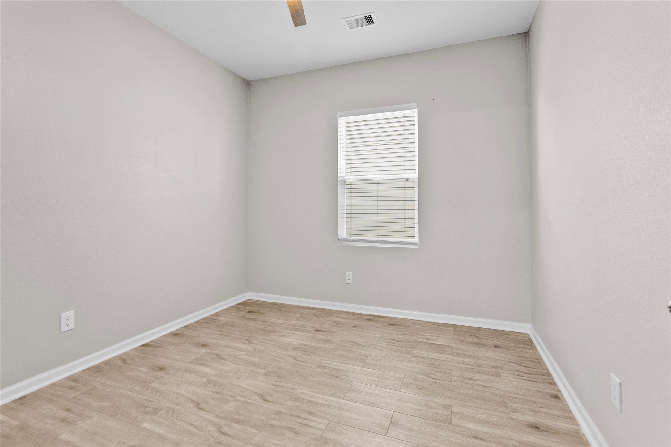 1028 White Birch Lane Property Photo 17