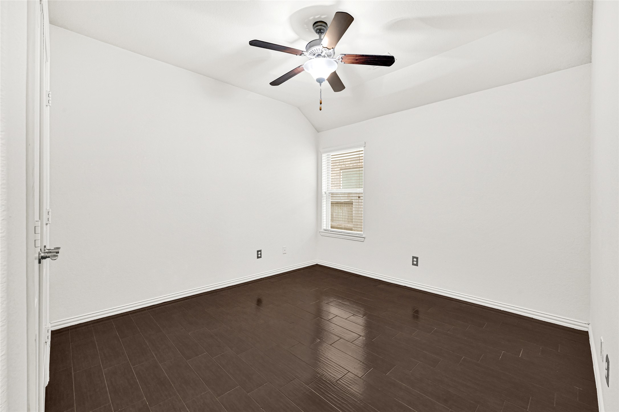 20731 Blue Flagstone Lane Property Photo 16