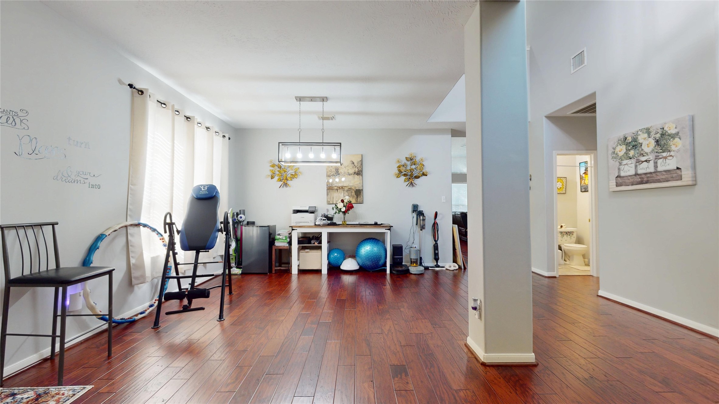 20903 Florette Lane Property Photo 8