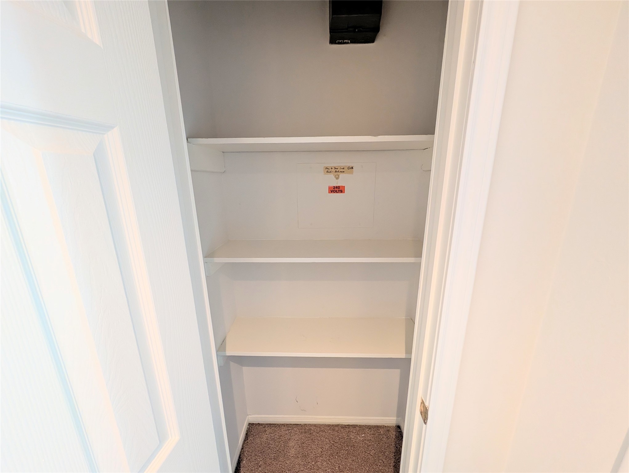 355 N Post Oak Lane 638 Property Photo 14